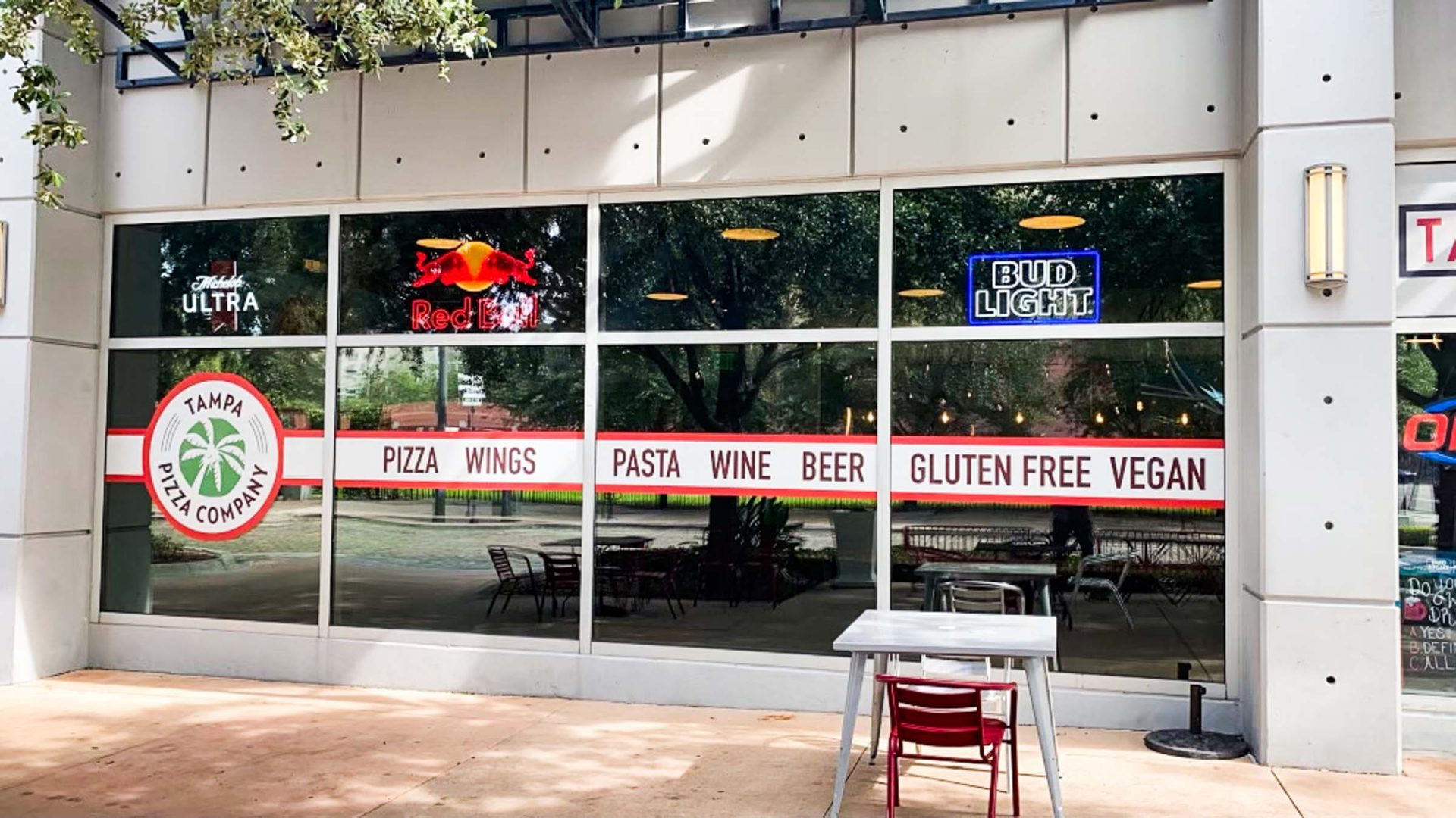 Tampa Pizza Company storefront